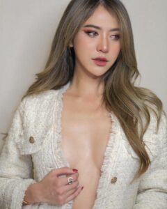 น้ำหวาน เดอะเฟส IG